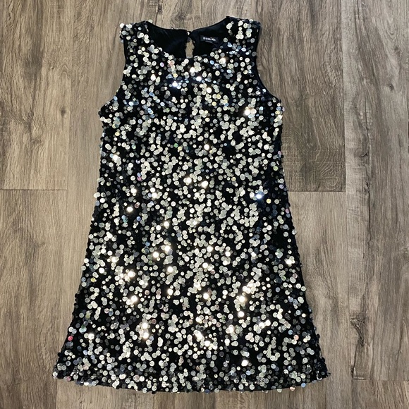 ZUNIE Girls Sequin Shift Dress - Picture 2 of 9